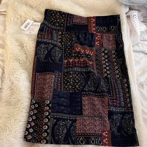 Multi colored stretchy skirt